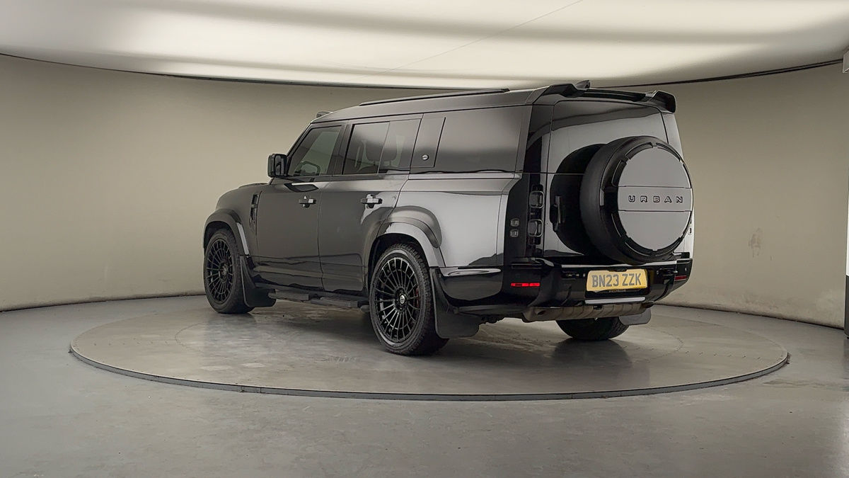 Used Land Rover Defender 130 2022 for sale - 77668178: Photo 2