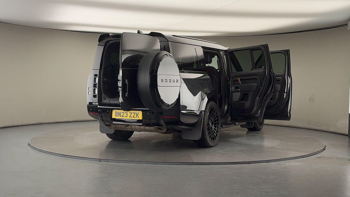 Used Land Rover Defender 130 2022 for sale - 77668178: Photo 64