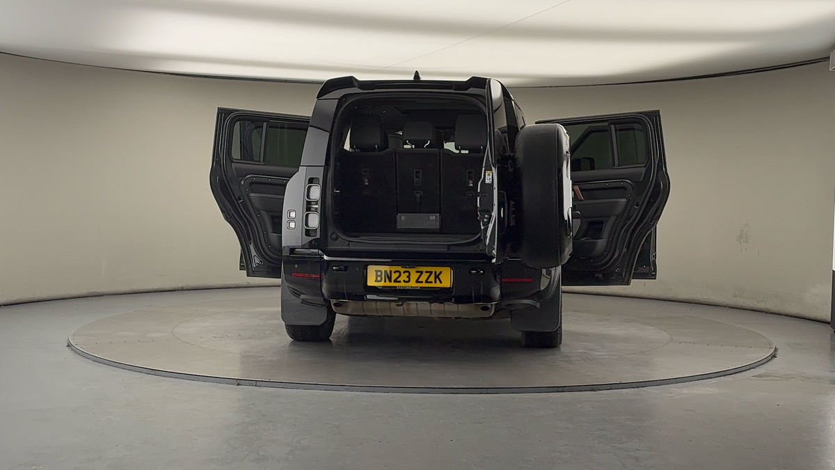 Used Land Rover Defender 130 2022 for sale - 77668178: Photo 65