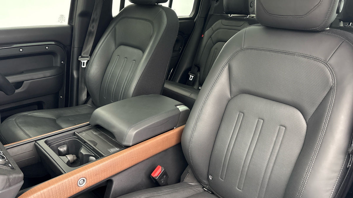 Used Land Rover Defender 130 2022 for sale - 77668178: Photo 7
