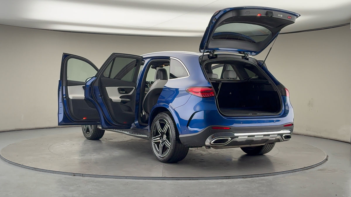 Used Mercedes-Benz GLC 2023 for sale - 77609655: Photo 23