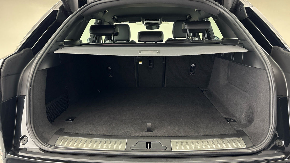 Used Land Rover Range Rover Velar 2022 for sale - 76536388: Photo 11