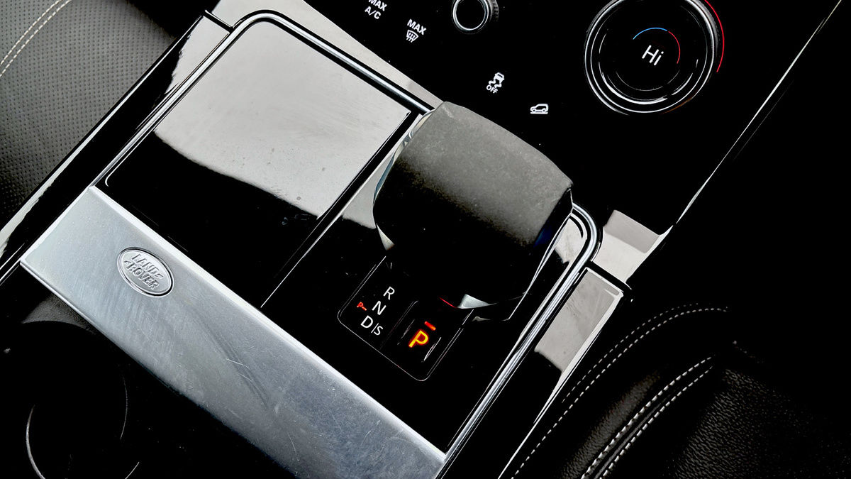 Used Land Rover Range Rover Velar 2022 for sale - 76536388: Photo 6