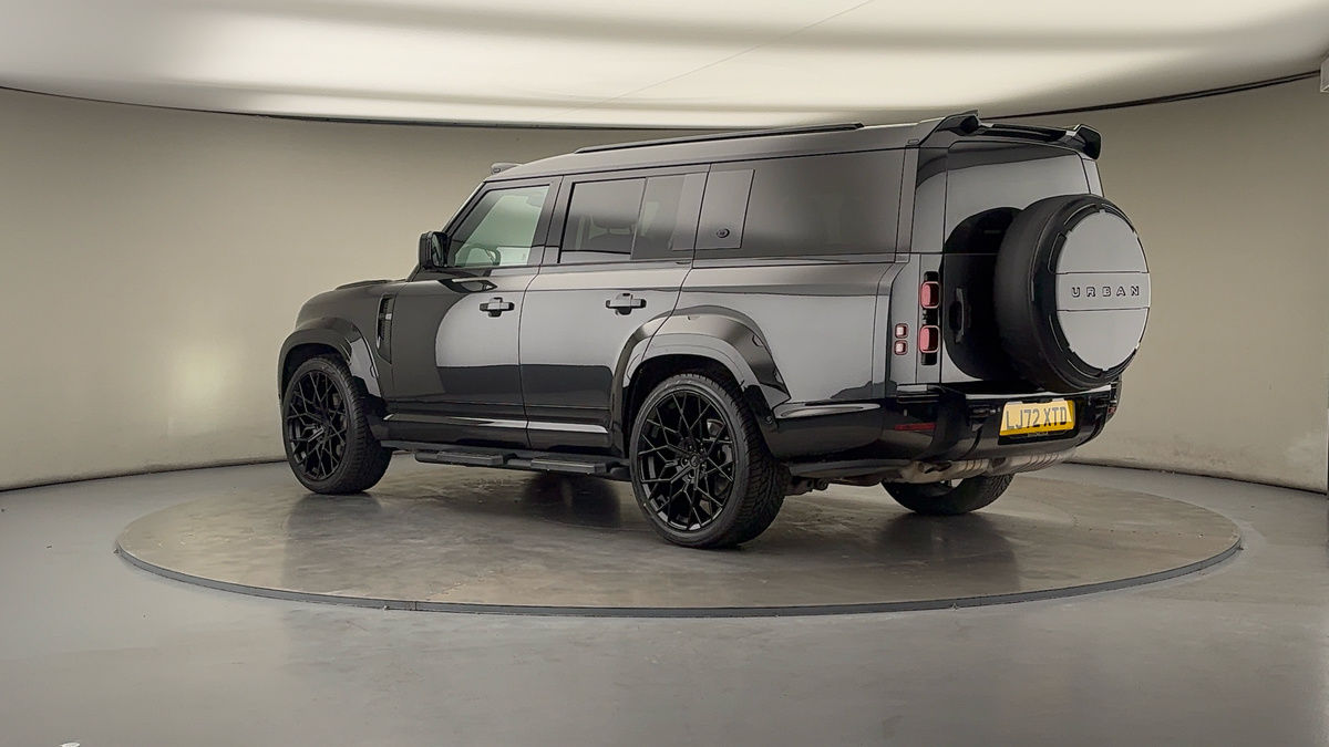 Used Land Rover Defender 130 2023 for sale - 76081594: Photo 32