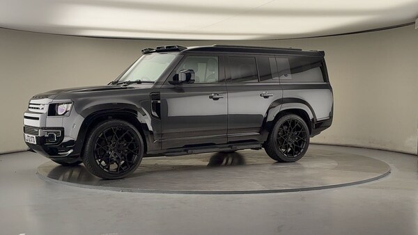 Used Land Rover Defender 130 2023 for sale - 76081594: Photo 36