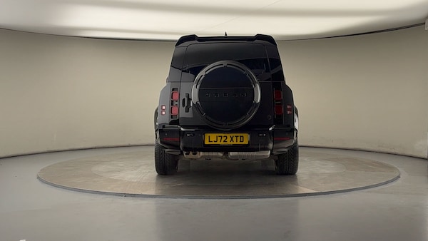 Used Land Rover Defender 130 2023 for sale - 76081594: Photo 4