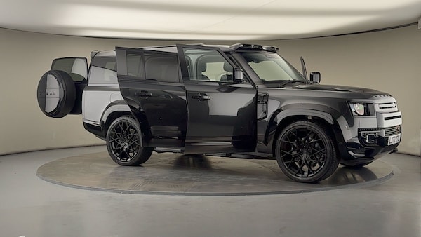 Used Land Rover Defender 130 2023 for sale - 76081594: Photo 61