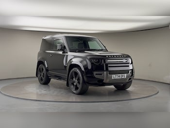 Land Rover - Defender 90