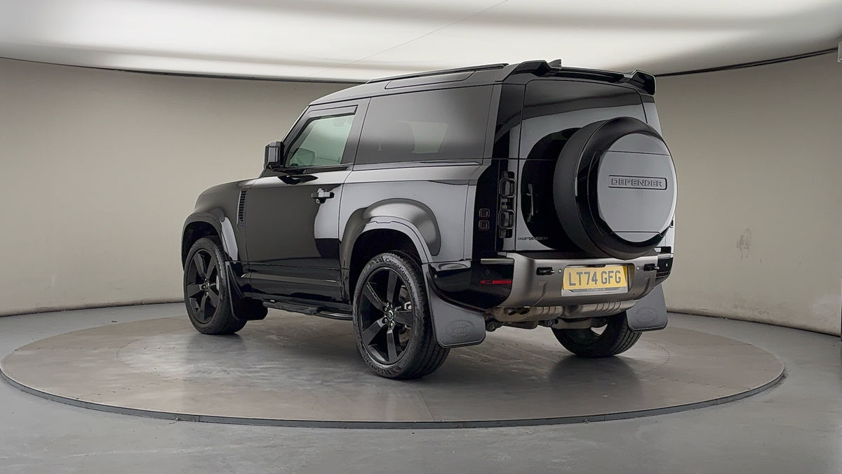 Used Land Rover Defender 90 2024 for sale - 76630370: Photo 2