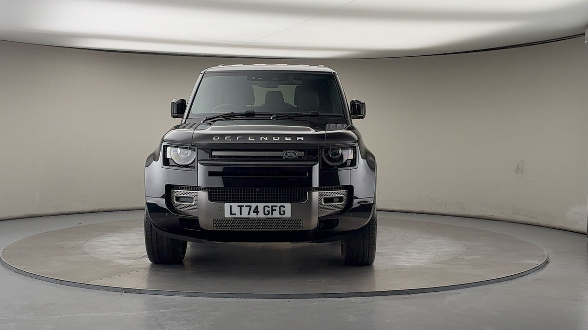 Used Land Rover Defender 90 2024 for sale - 76630370: Photo 3