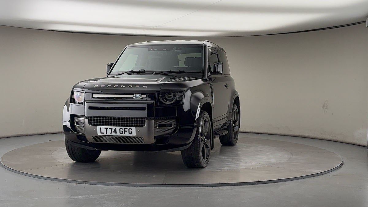 Used Land Rover Defender 90 2024 for sale - 76630370: Photo 32