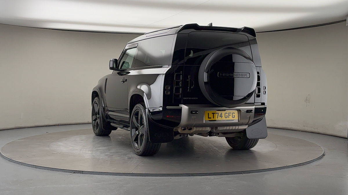 Used Land Rover Defender 90 2024 for sale - 76630370: Photo 43