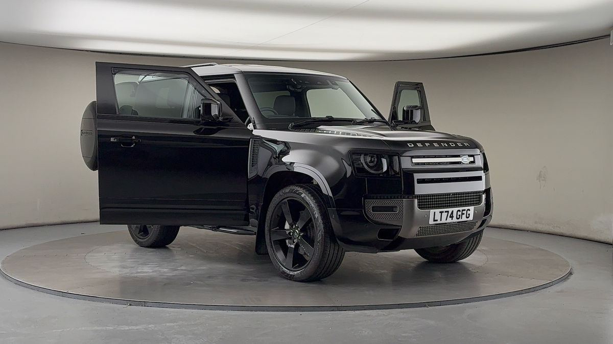 Used Land Rover Defender 90 2024 for sale - 76630370: Photo 54