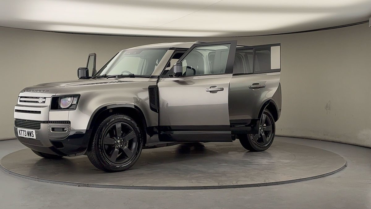 Used Land Rover Defender 110 2023 for sale - 76559618: Photo 22