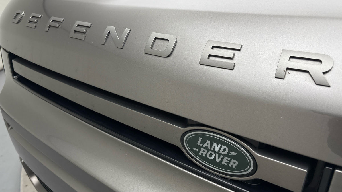 Used Land Rover Defender 110 2023 for sale - 76559618: Photo 24