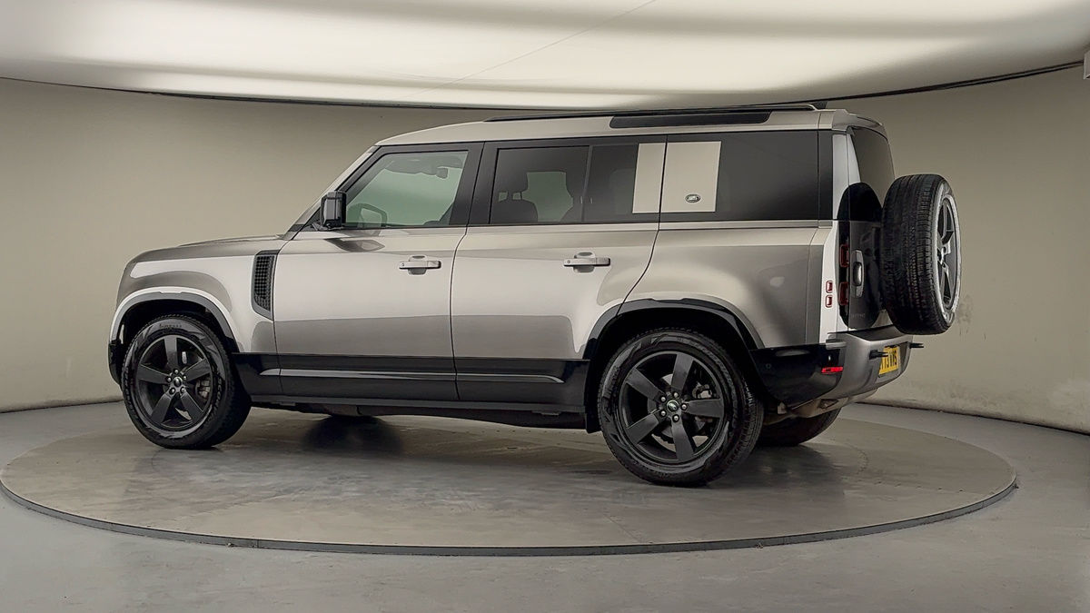 Used Land Rover Defender 110 2023 for sale - 76559618: Photo 27
