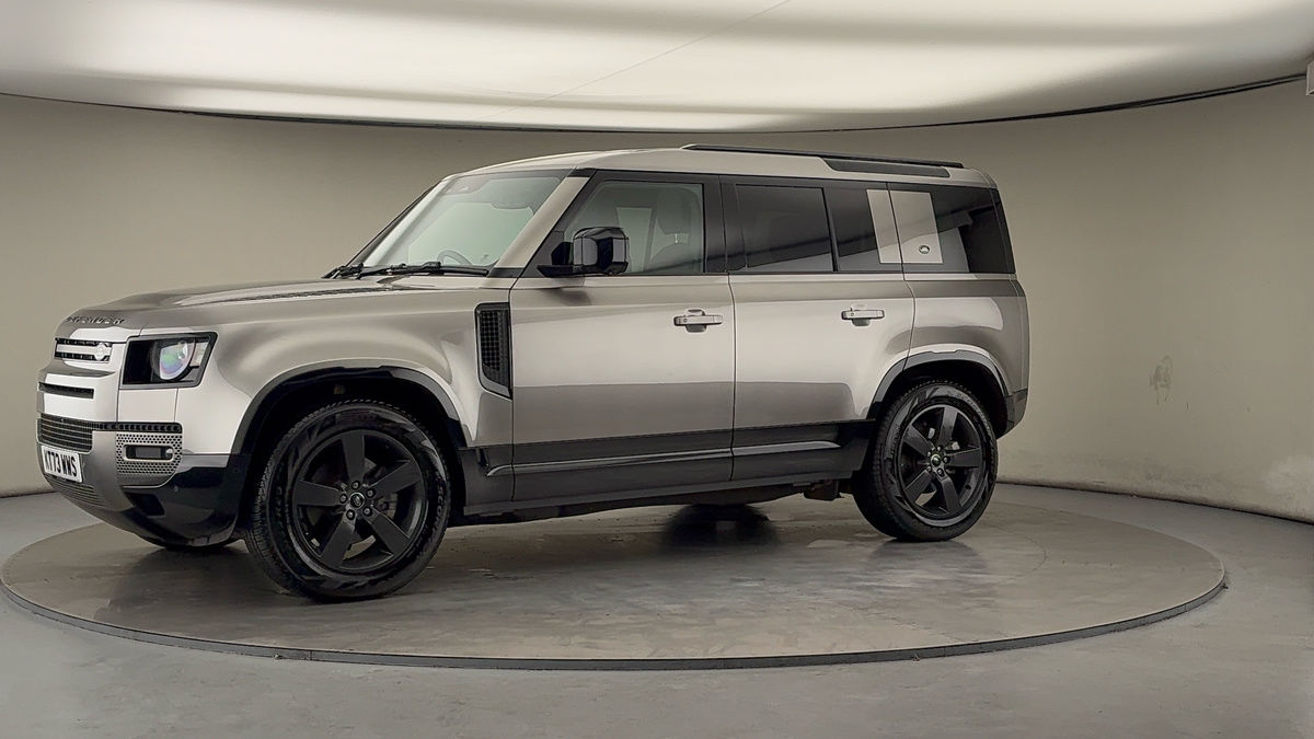 Used Land Rover Defender 110 2023 for sale - 76559618: Photo 30