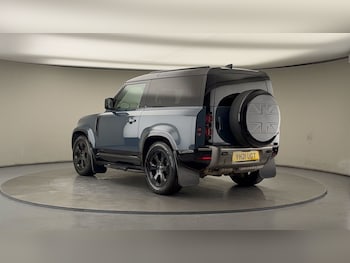 Used Land Rover Defender 90 2021 for sale - 76686929: Photo