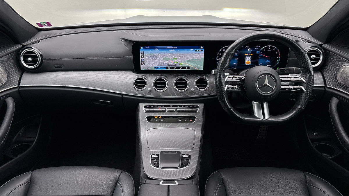 Used Mercedes-Benz E Class 2021 for sale - 76630347: Photo 12