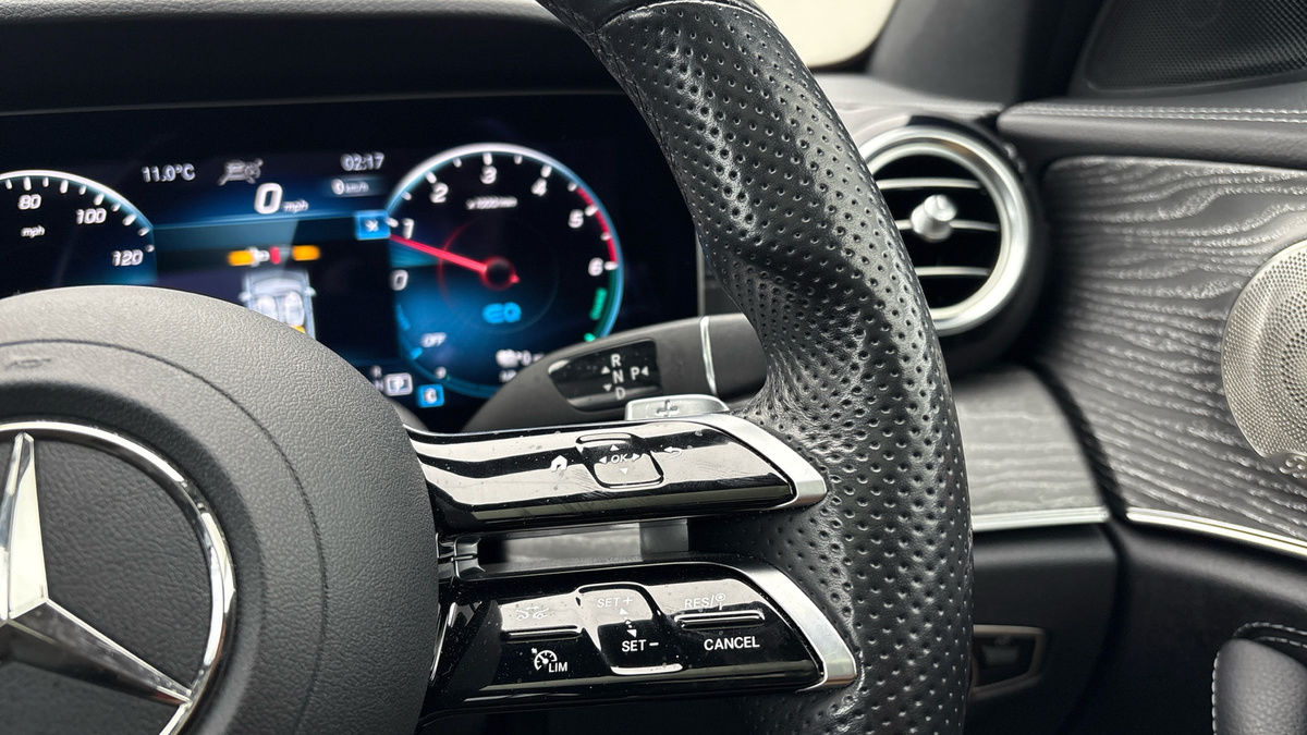 Used Mercedes-Benz E Class 2021 for sale - 76630347: Photo 14