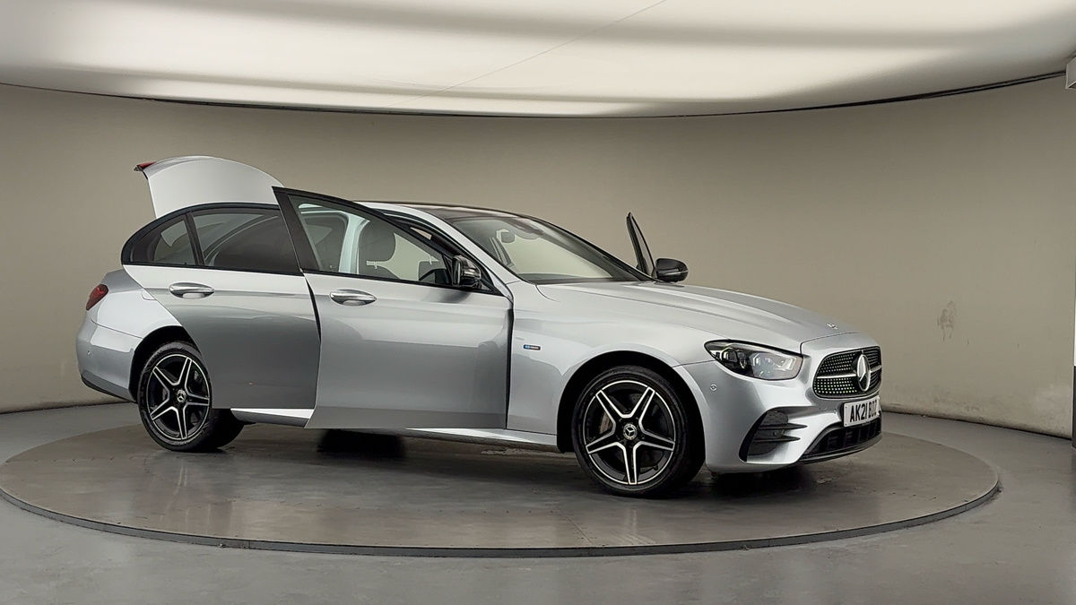 Used Mercedes-Benz E Class 2021 for sale - 76630347: Photo 54