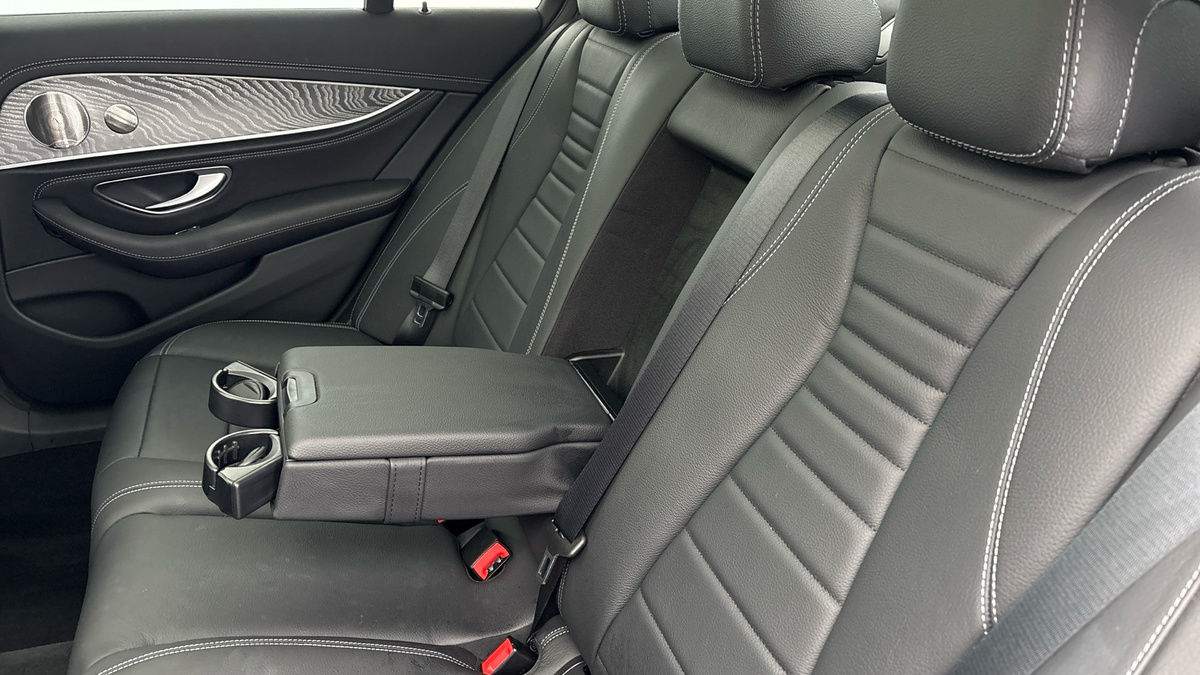 Used Mercedes-Benz E Class 2021 for sale - 76630347: Photo 9