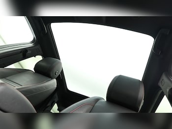 Used Land Rover Discovery Sport 2021 for sale - 74834320: Photo