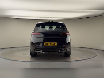 Used Land Rover Range Rover Sport 2024 for sale - 76163825: Photo