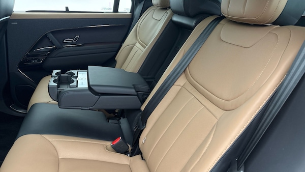 Used Land Rover Range Rover Sport 2024 for sale - 76163825: Photo 9