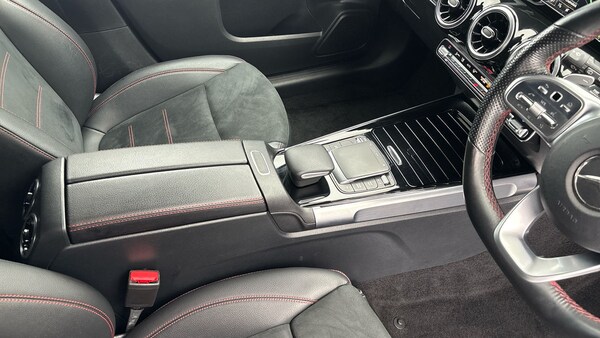 Used Mercedes-Benz GLB 2022 for sale - 76198011: Photo 18