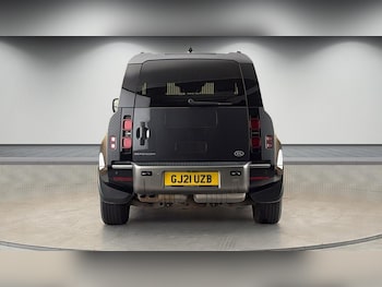 Used Land Rover Defender 2021 for sale - 78638454: Photo