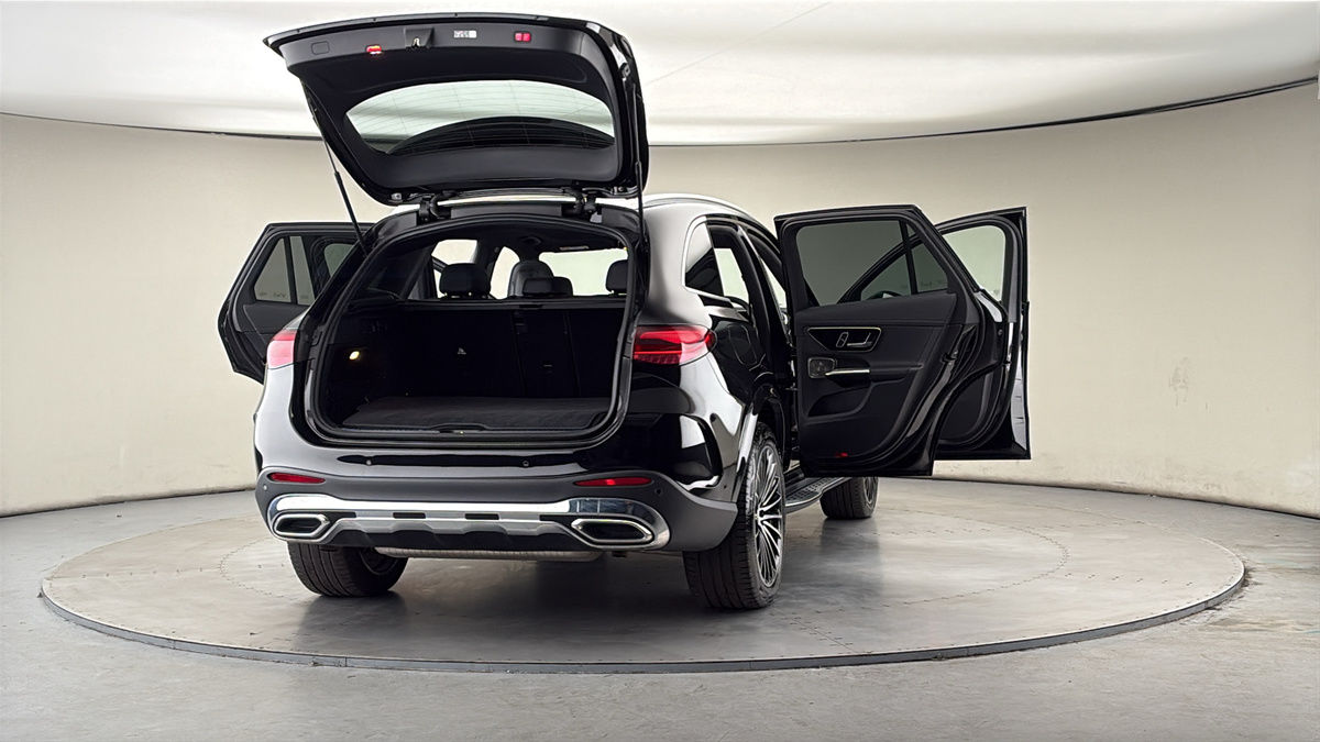 Used Mercedes-Benz GLC 2024 for sale - 78018062: Photo 60