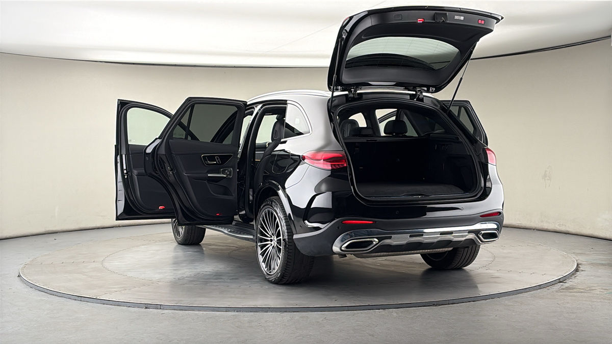 Used Mercedes-Benz GLC 2024 for sale - 78018062: Photo 62