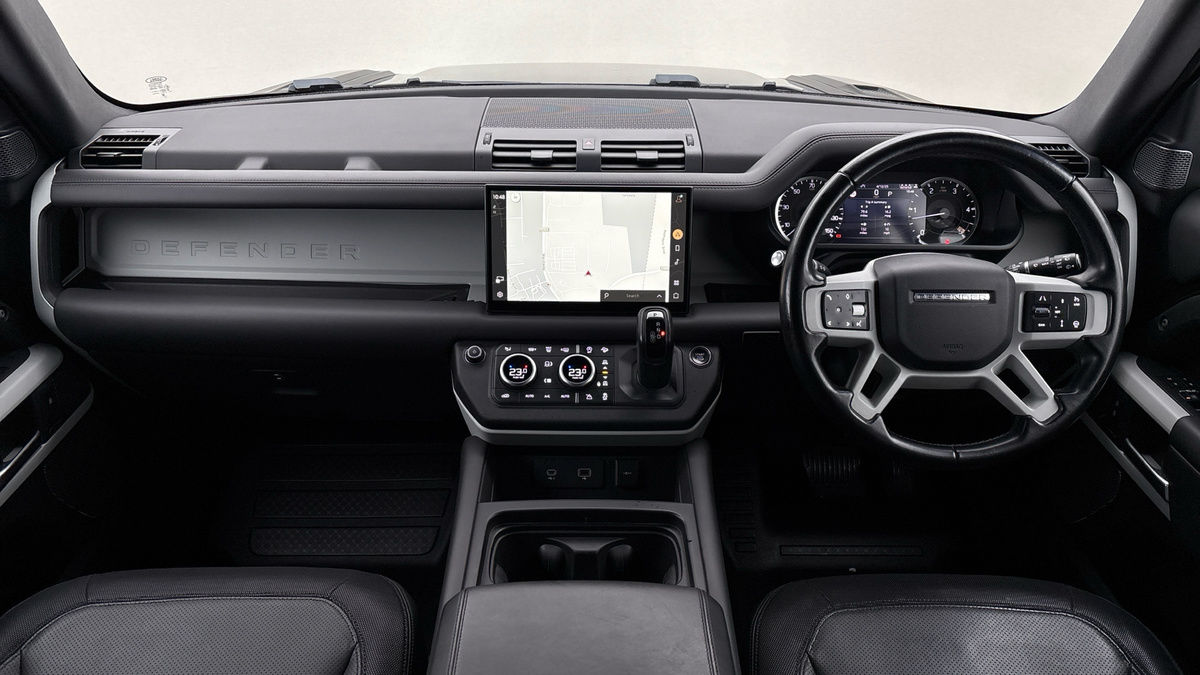 Used Land Rover Defender 110 2023 for sale - 76798985: Photo 12