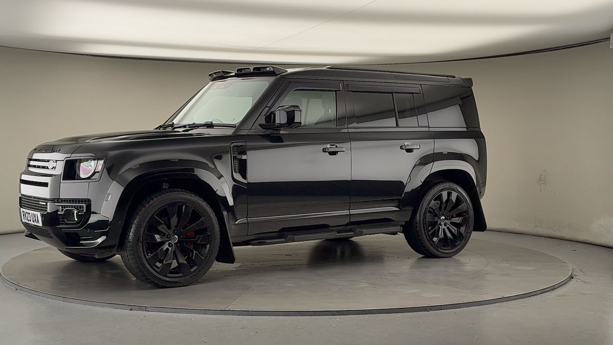 Used Land Rover Defender 110 2023 for sale - 76798985: Photo 32