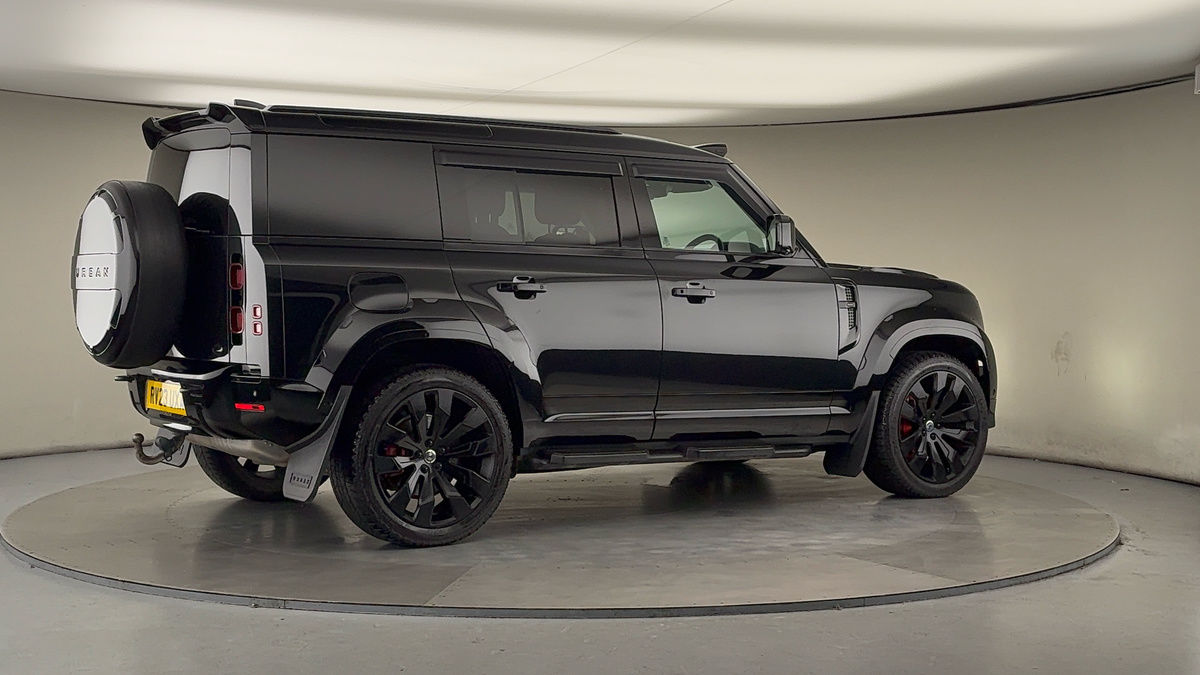 Used Land Rover Defender 110 2023 for sale - 76798985: Photo 41