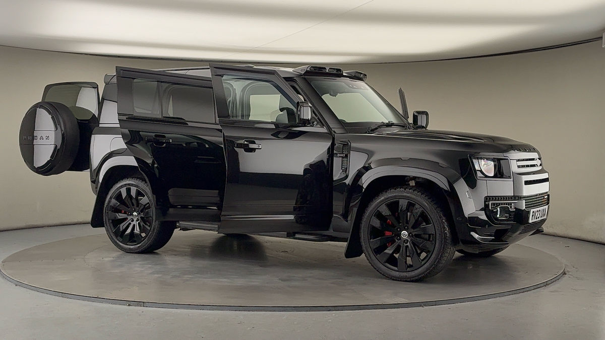 Used Land Rover Defender 110 2023 for sale - 76798985: Photo 57