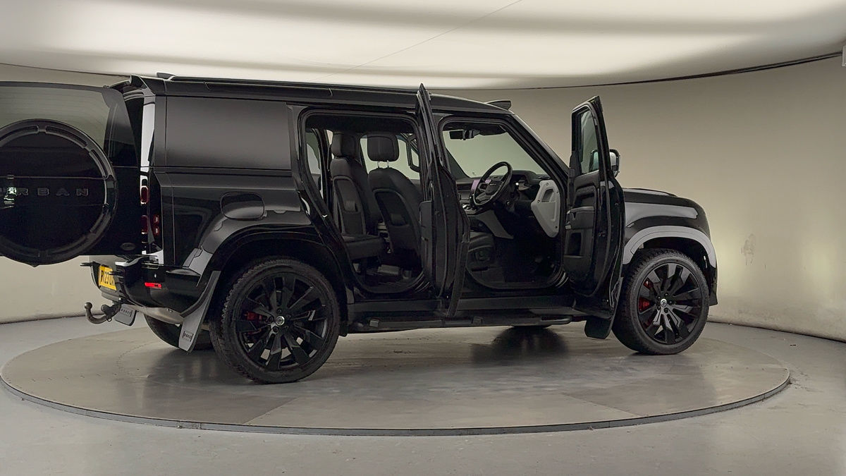 Used Land Rover Defender 110 2023 for sale - 76798985: Photo 60