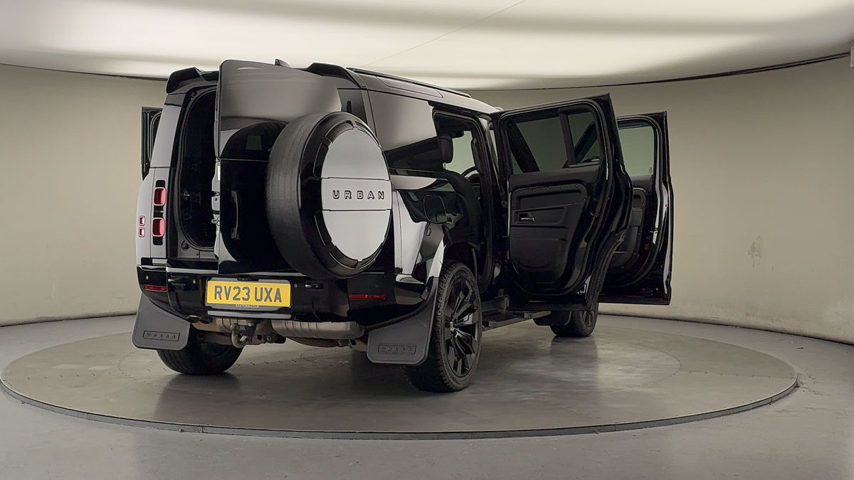 Used Land Rover Defender 110 2023 for sale - 76798985: Photo 62