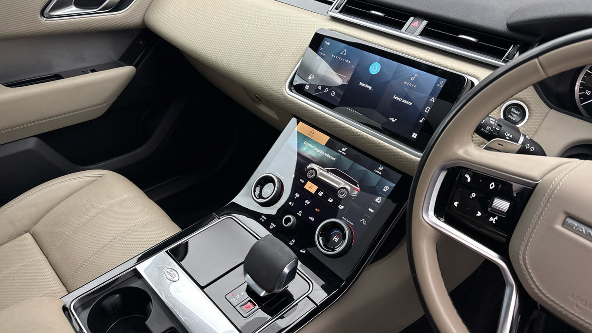 Used Land Rover Range Rover Velar 2023 for sale - 77921062: Photo 18