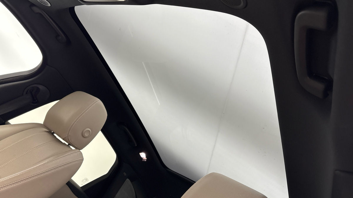 Used Land Rover Range Rover Velar 2023 for sale - 77921062: Photo 6