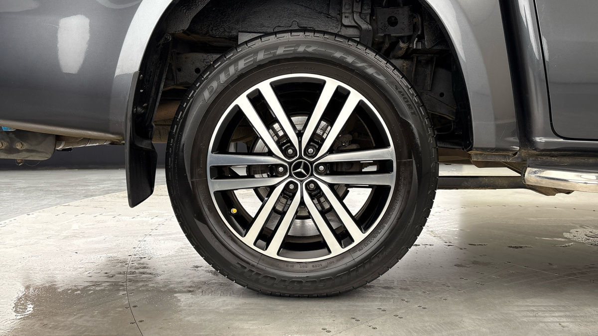 Used Mercedes-Benz X Class 2019 for sale - 76368747: Photo 10