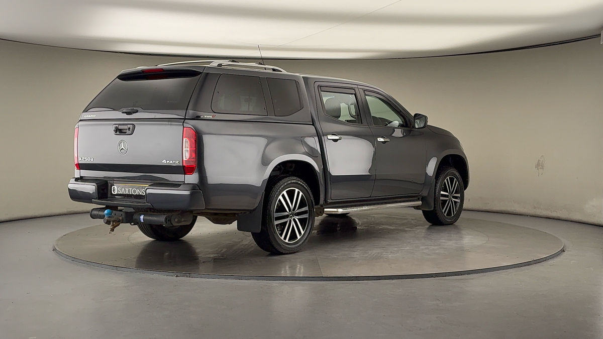 Used Mercedes-Benz X Class 2019 for sale - 76368747: Photo 39