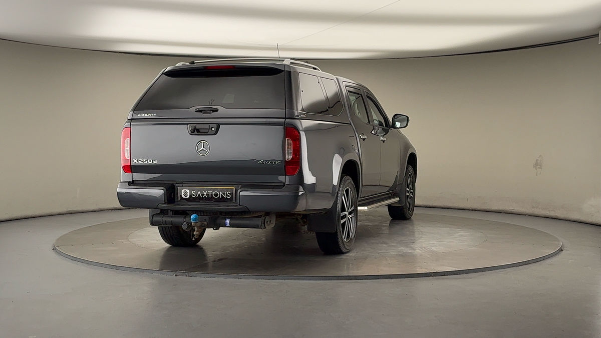 Used Mercedes-Benz X Class 2019 for sale - 76368747: Photo 40