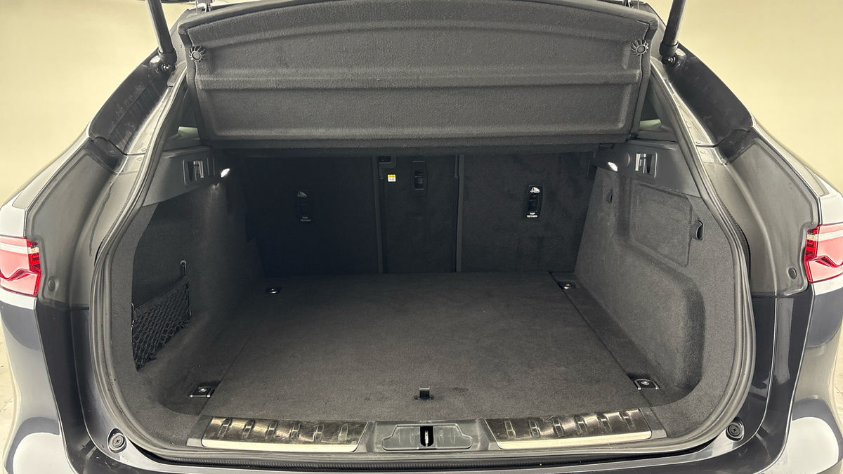 Used Jaguar F-Pace 2023 for sale - 76280694: Photo 11