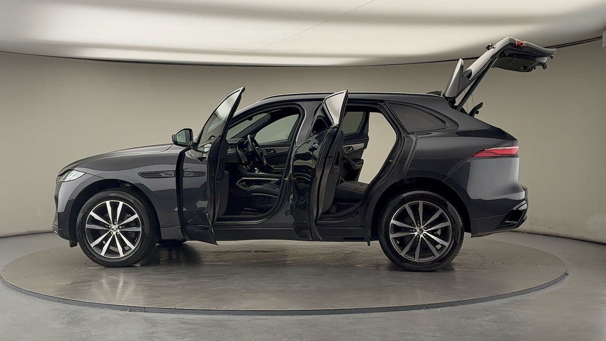 Used Jaguar F-Pace 2023 for sale - 76280694: Photo 47