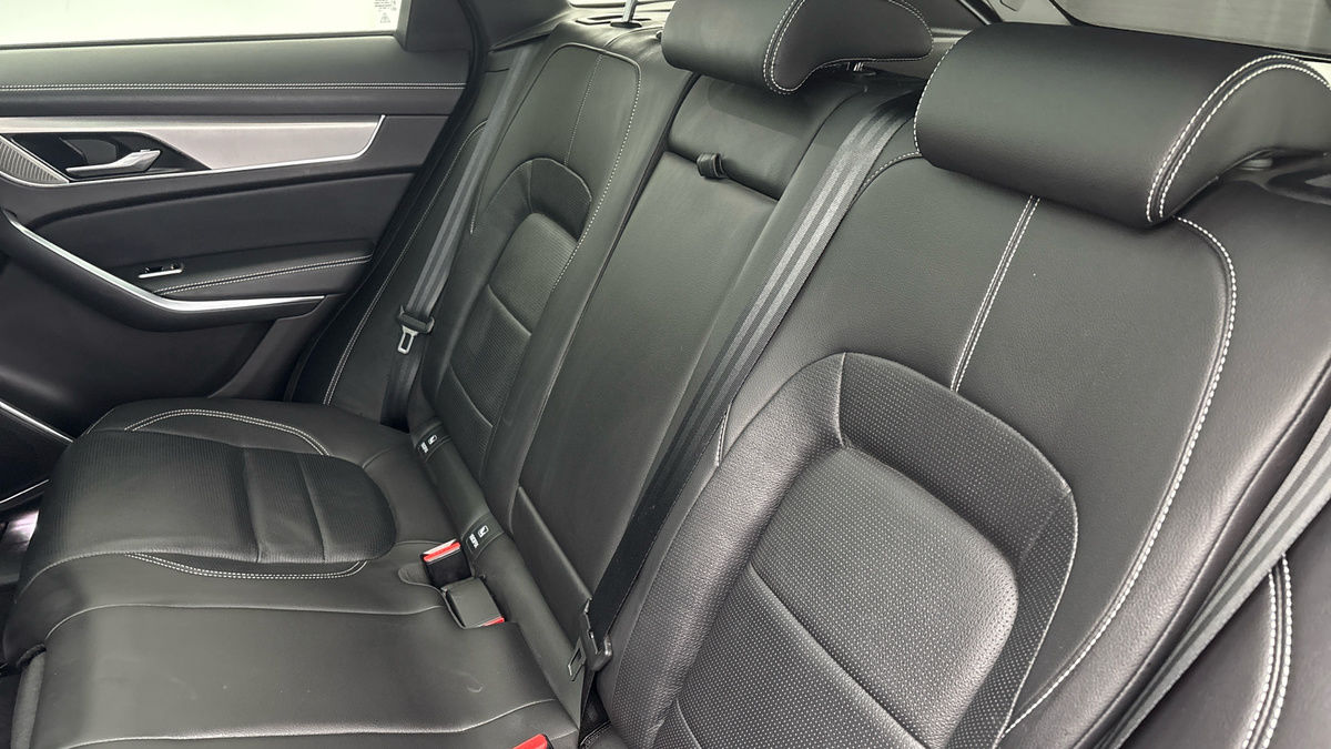 Used Jaguar F-Pace 2023 for sale - 76280694: Photo 8