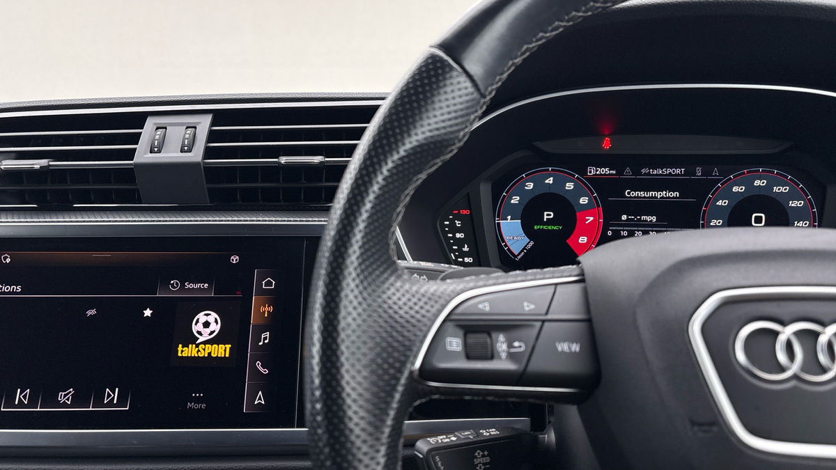 Used Audi Q3 2022 for sale - 77990349: Photo 13