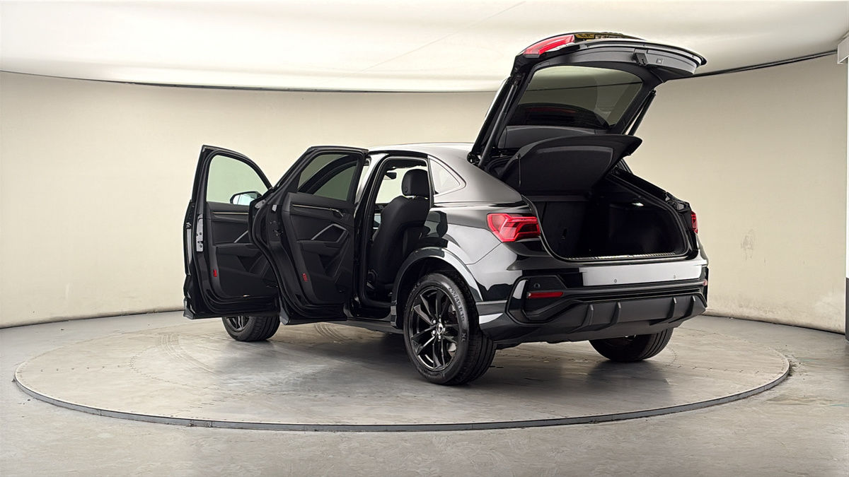 Used Audi Q3 2022 for sale - 77990349: Photo 23