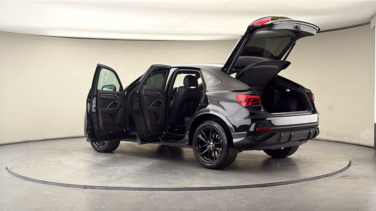 Used Audi Q3 2022 for sale - 77990349: Photo 43